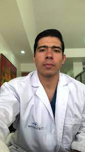 Doctor Jorge Luquerna especializta en Naprotecnologia en Colombia impresionado por las estrategias de mercadeo en salud de PiuClic